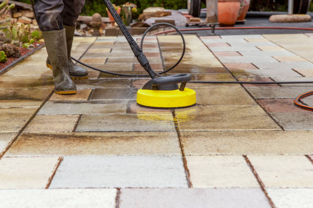 Professional Pressure Washing Services in Garnet, CA